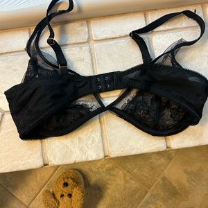 NWOT! Black lace Soma bra size 34 DD